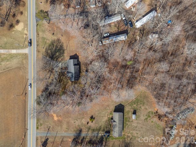 5513 Nc Hwy 700 Highway, Eden, NC 27288