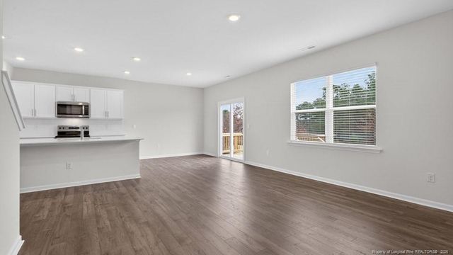 67 Calebs Corner Place, Spring Lake, NC 28390