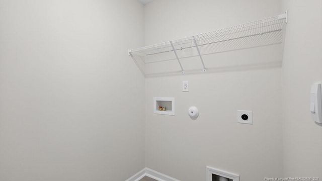 67 Calebs Corner Place, Spring Lake, NC 28390