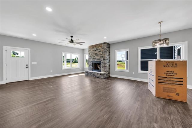 101 Brinkley Road, Wartrace, TN 37183