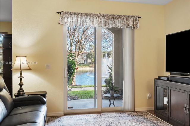 4870 Bonsai Circle 106, Palm Beach Gardens, FL 33418