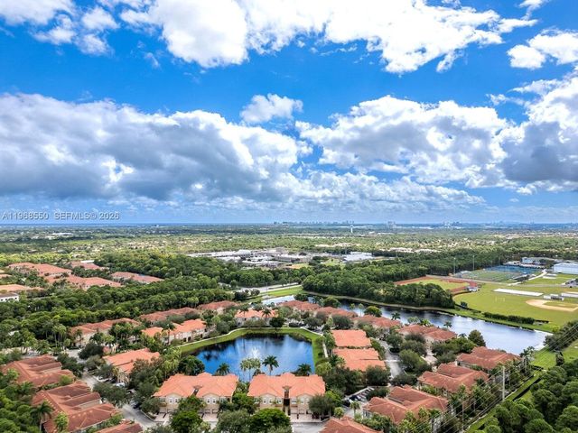 4870 Bonsai Circle 106, Palm Beach Gardens, FL 33418