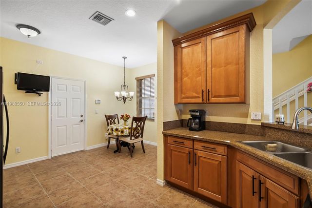 4870 Bonsai Circle 106, Palm Beach Gardens, FL 33418