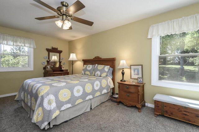 W285S3467 Snow Goose TRAIL, Waukesha, WI 53189