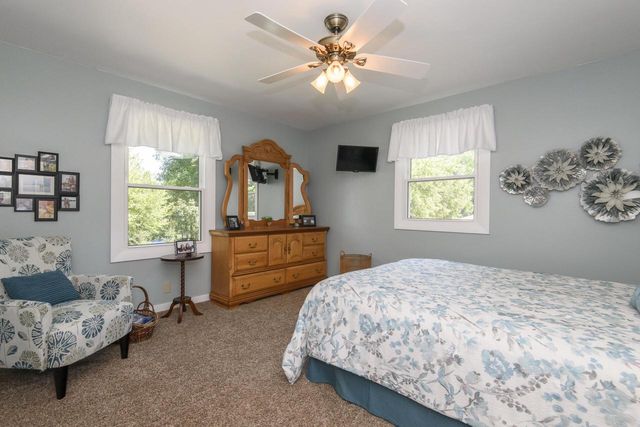 W285S3467 Snow Goose TRAIL, Waukesha, WI 53189