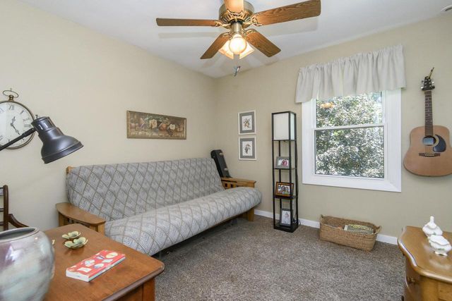 W285S3467 Snow Goose TRAIL, Waukesha, WI 53189