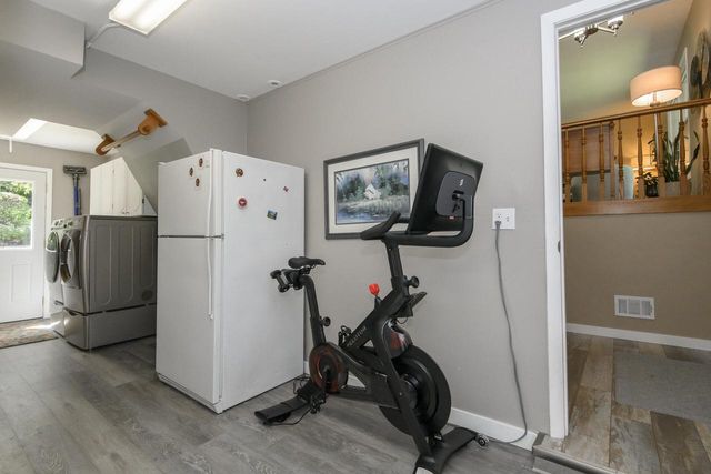 W285S3467 Snow Goose TRAIL, Waukesha, WI 53189