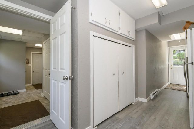 W285S3467 Snow Goose TRAIL, Waukesha, WI 53189