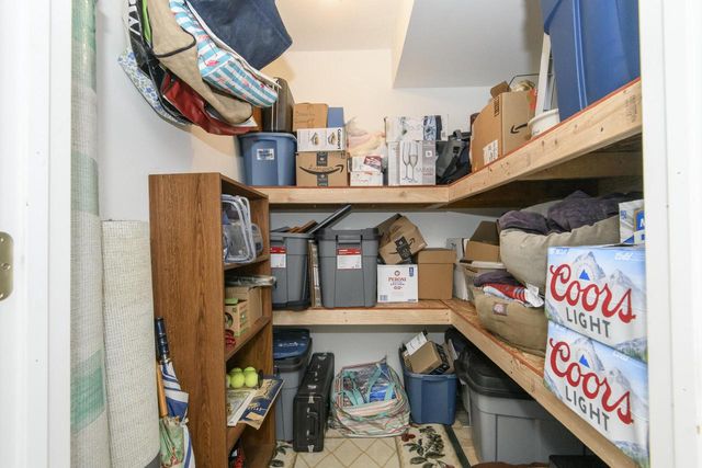 W285S3467 Snow Goose TRAIL, Waukesha, WI 53189