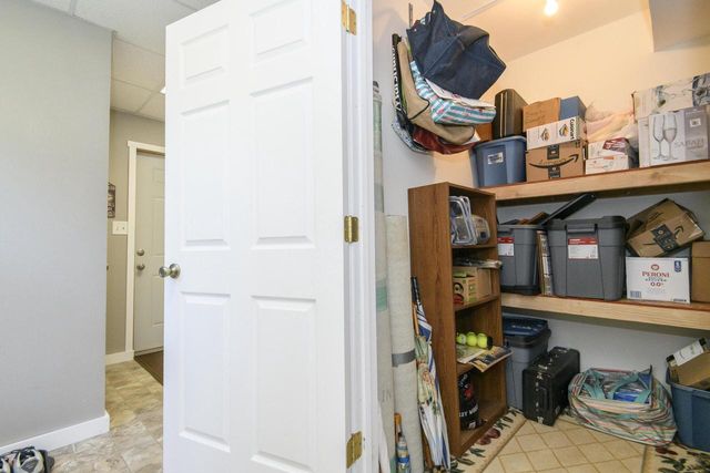 W285S3467 Snow Goose TRAIL, Waukesha, WI 53189