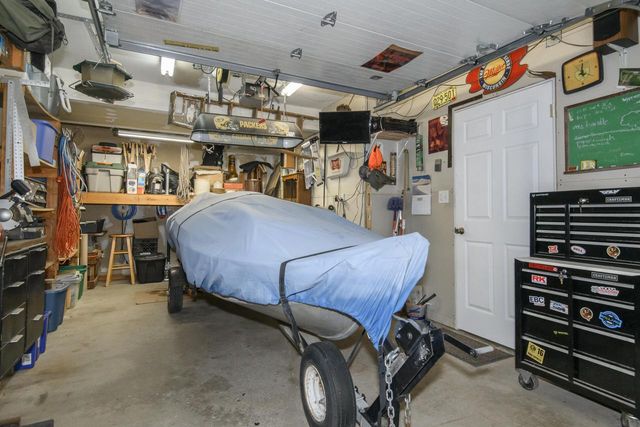 W285S3467 Snow Goose TRAIL, Waukesha, WI 53189