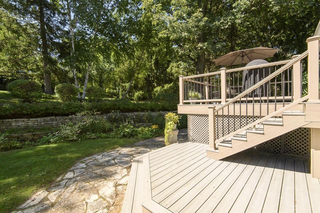 W285S3467 Snow Goose TRAIL, Waukesha, WI 53189