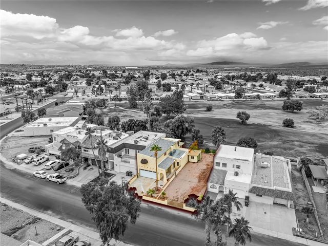 2687 Country Club Drive, Bullhead City, AZ 86442