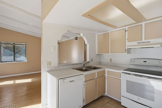 4730 Obannon Drive C, Las Vegas, NV 89102