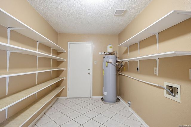 12859 Hunting Bear, San Antonio, TX 78249
