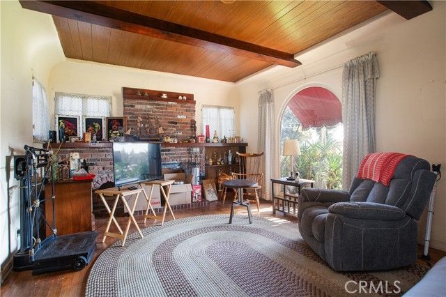 9855 La Rosa Drive, Temple City, CA 91780