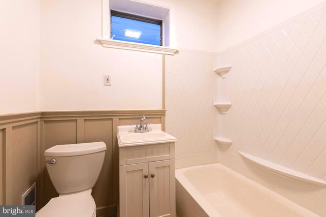 628 MILLER ST, Philadelphia, PA 19125