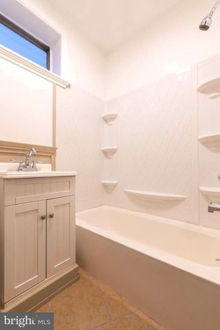 628 MILLER ST, Philadelphia, PA 19125