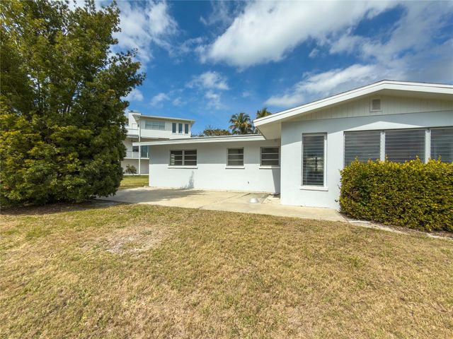 6801 LONGBOAT DRIVE S, Longboat Key, FL 34228