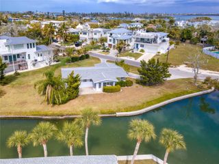 6801 LONGBOAT DRIVE S, Longboat Key, FL 34228