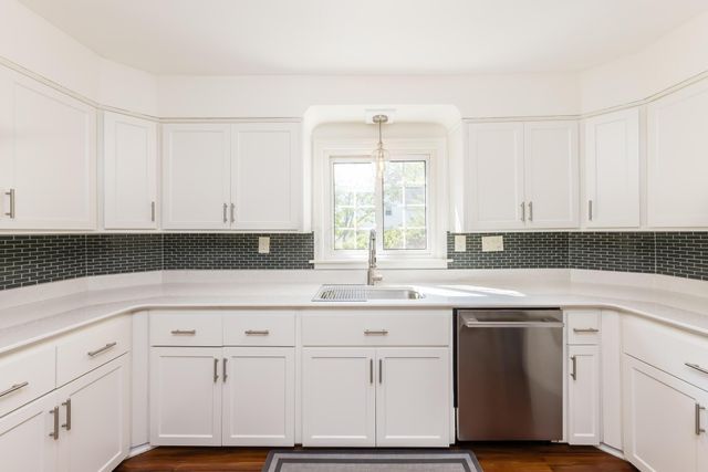 92 N Harding Road, Columbus, OH 43209