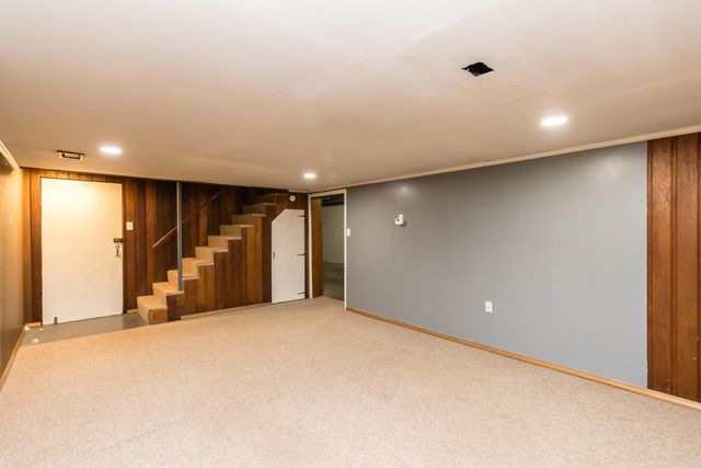 92 N Harding Road, Columbus, OH 43209