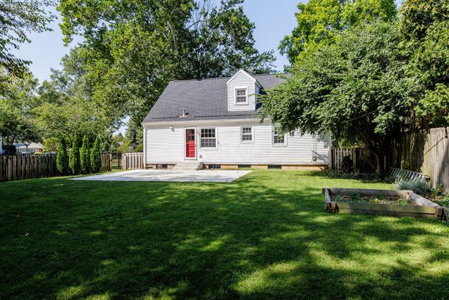 92 N Harding Road, Columbus, OH 43209