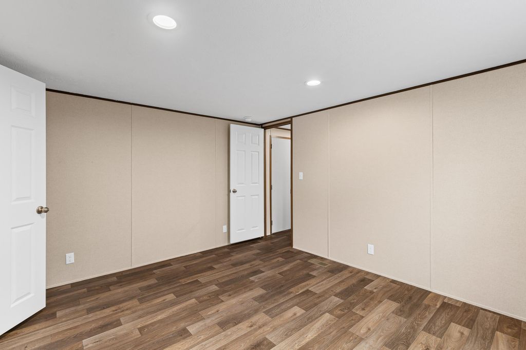 Image 14 of property listing at 115 Whippoorwill Drive, Summerville, SC 29483