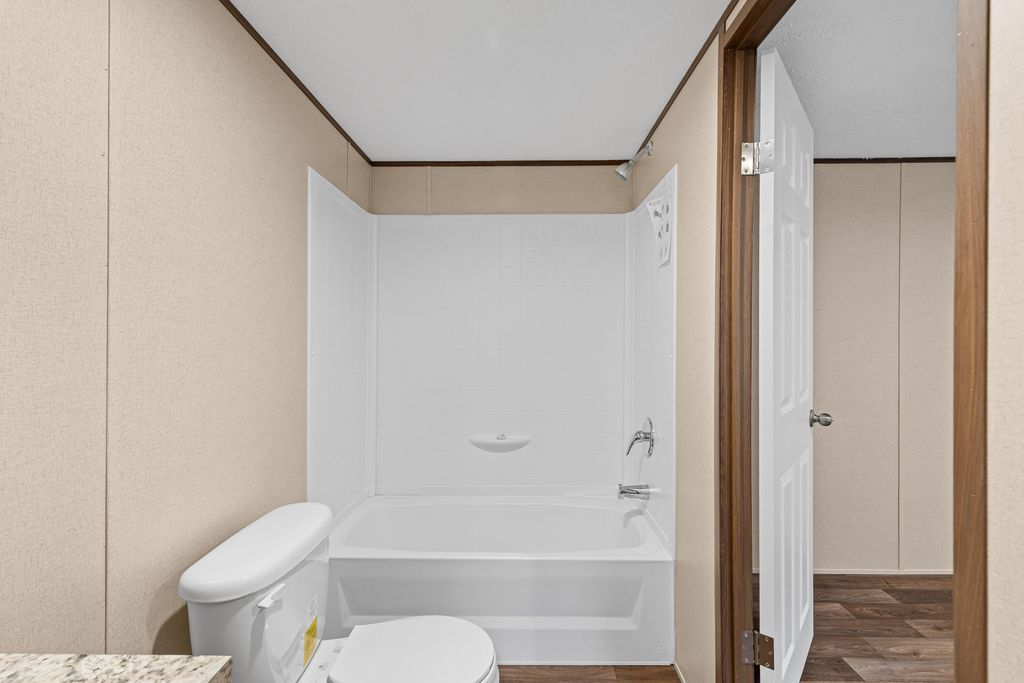 Image 16 of property listing at 115 Whippoorwill Drive, Summerville, SC 29483