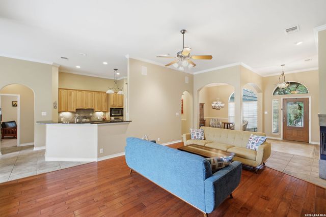 927 Serene Meadows, San Antonio, TX 78258