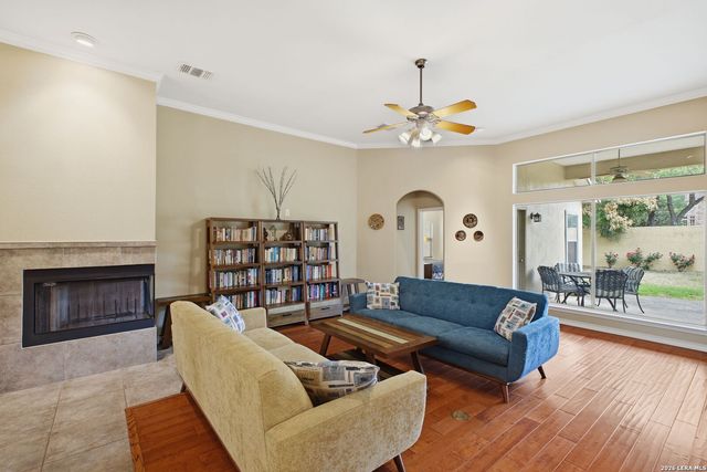 927 Serene Meadows, San Antonio, TX 78258