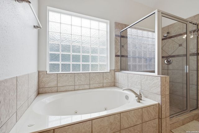 927 Serene Meadows, San Antonio, TX 78258