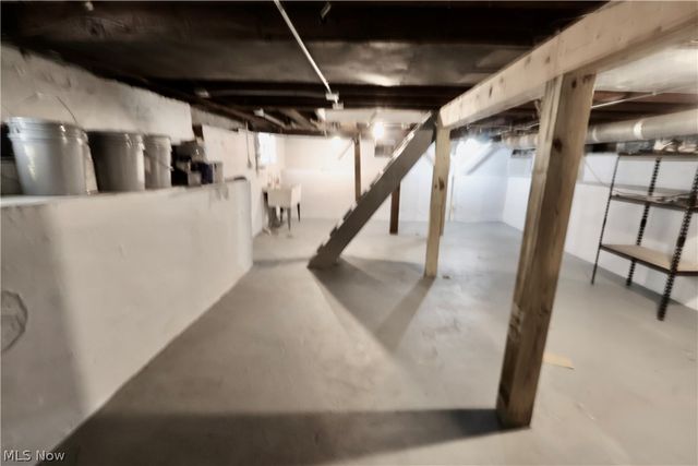 3346 W 59th Place, Cleveland, OH 44102