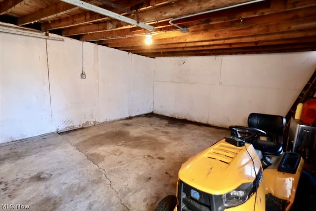 3346 W 59th Place, Cleveland, OH 44102