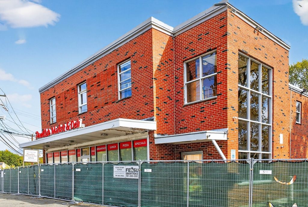 40-50 Central Avenue, Needham, MA 02494