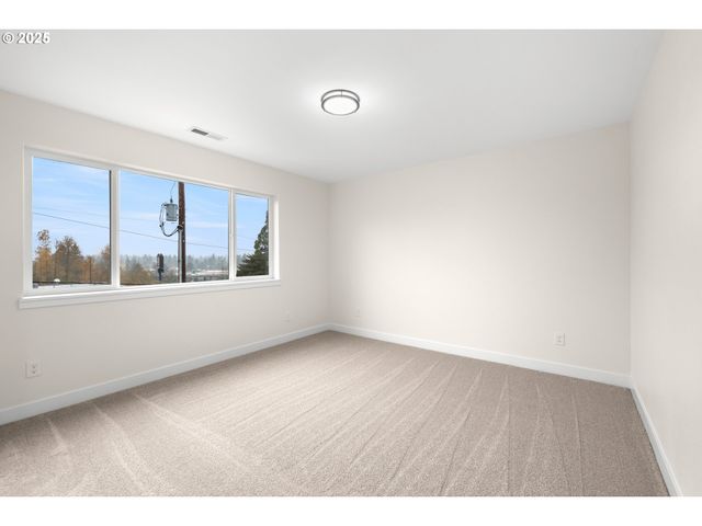 7684 Se 98TH Ave, Portland, OR 97266