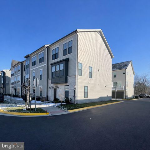 301 WILLIS ST, Fredericksburg, VA 22401