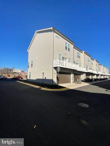 301 WILLIS ST, Fredericksburg, VA 22401