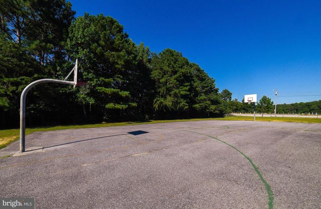 1111 SAN ANGELO DR, Lusby, MD 20657