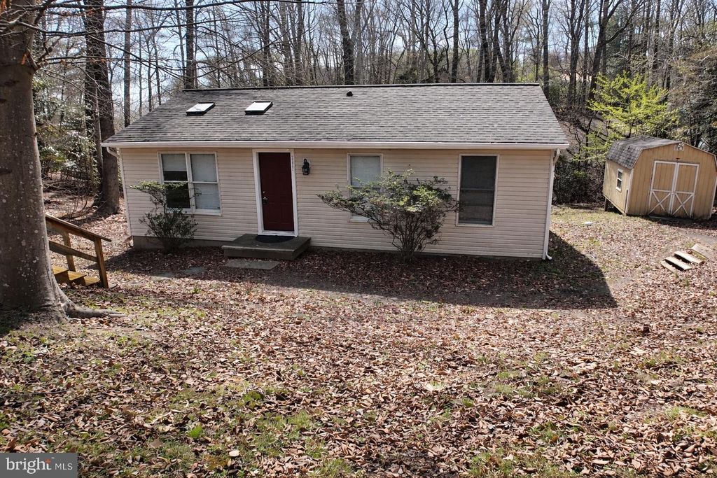 1111 SAN ANGELO DR, Lusby, MD 20657