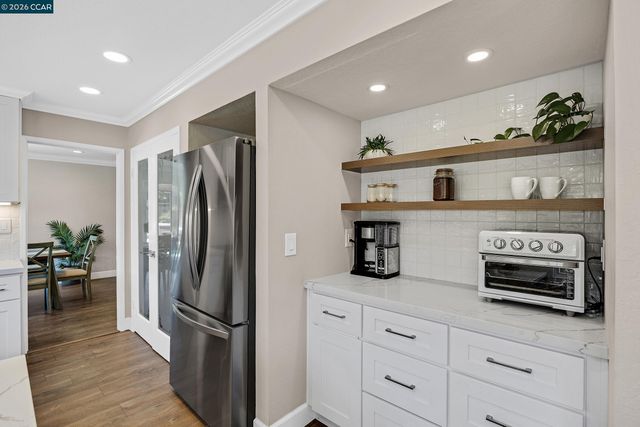 11698 Serra Ct, Dublin, CA 94568
