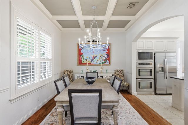 605 Montgomery Street, Fort Worth, TX 76107
