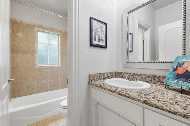 605 Montgomery Street, Fort Worth, TX 76107