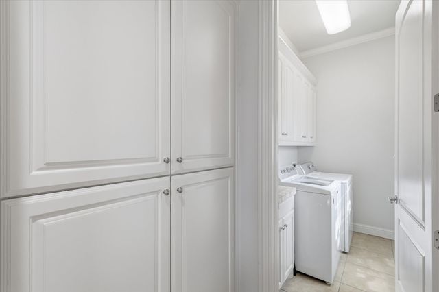 605 Montgomery Street, Fort Worth, TX 76107