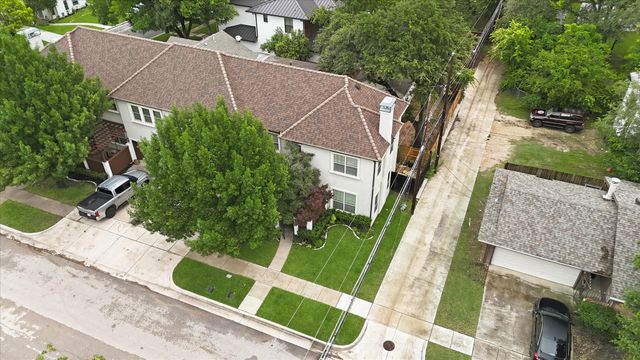 605 Montgomery Street, Fort Worth, TX 76107