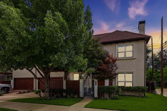 605 Montgomery Street, Fort Worth, TX 76107