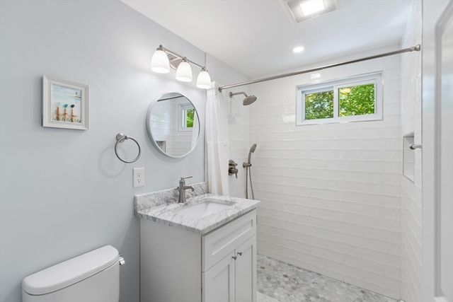 10 University Park, Waltham, MA 02453