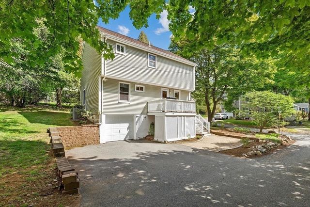 10 University Park, Waltham, MA 02453