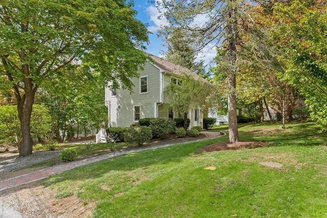 10 University Park, Waltham, MA 02453