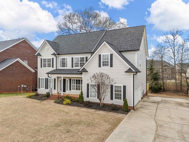 109 Colfax Drive, Boiling Springs, SC 29316